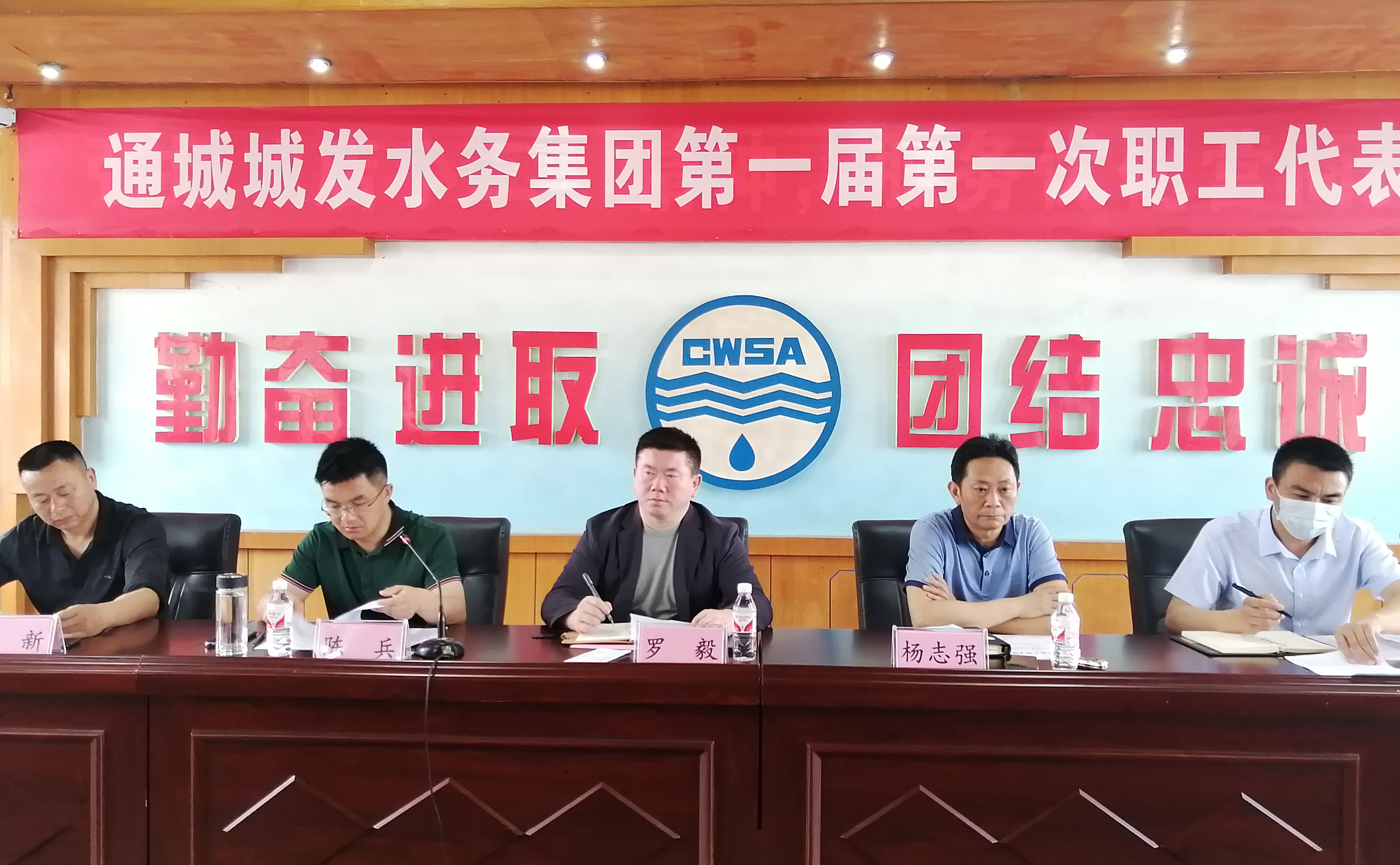 bf8c10d955ec0de3bf181040ea6b66b 拷貝.jpg bf8c10d955ec0de3bf181040ea6b66b 拷貝.jpg